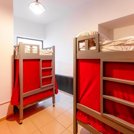 Lunar Hostel - Jbr Dubaj Zewnętrze zdjęcie